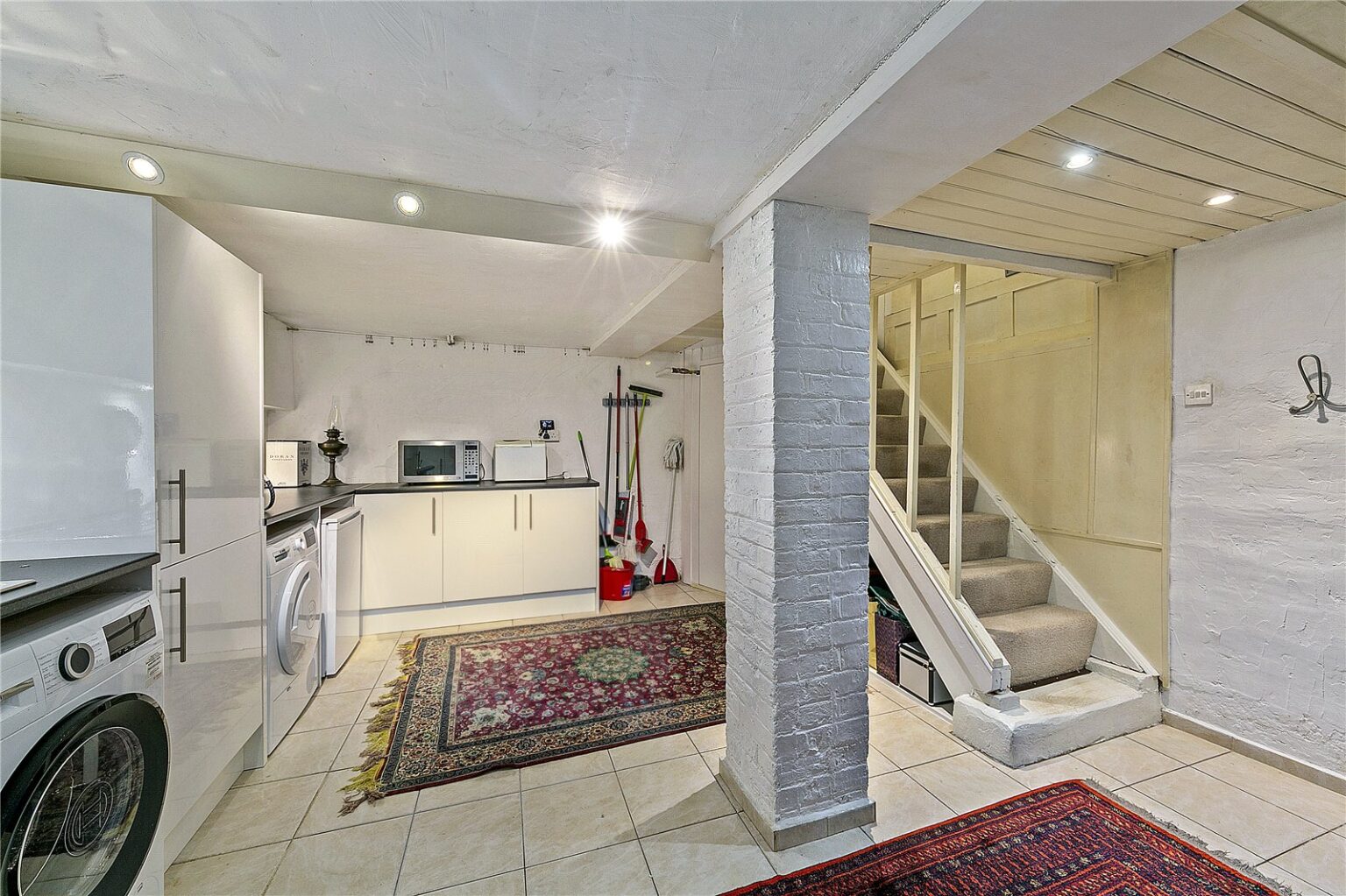 Waldegrave Road, Strawberry hill, TW1 gallery 18