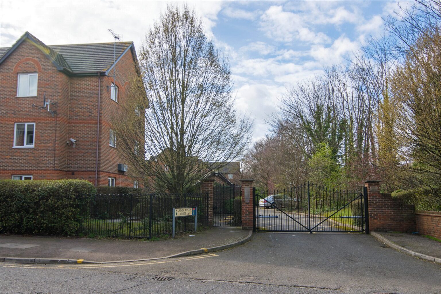 John Austin Close, Kingston upon Thames, KT2 gallery 2