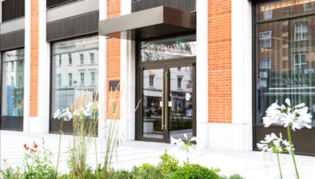 Edgware Road, London, W2 gallery 23