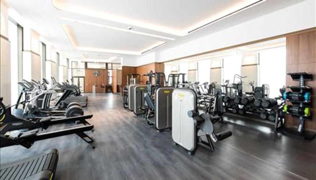 Edgware Road, London, W2 gallery 24