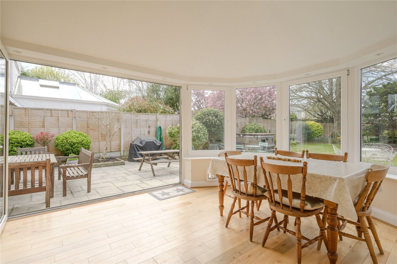 Kings Road, Richmond, TW10 gallery 7