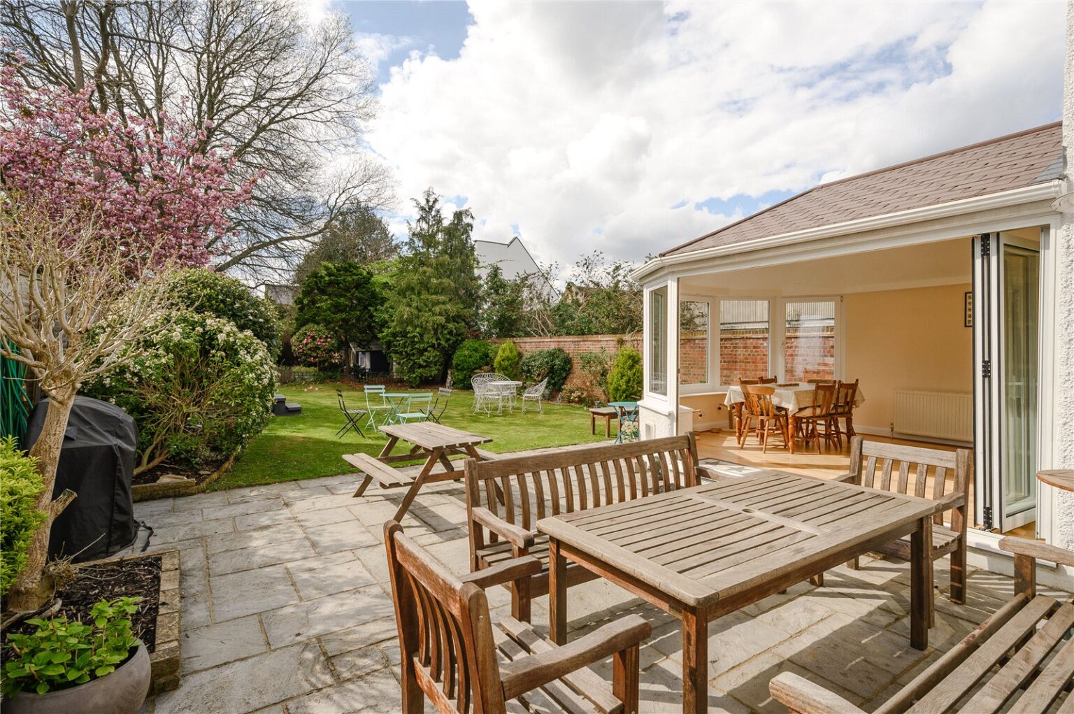 Kings Road, Richmond, TW10 gallery 12