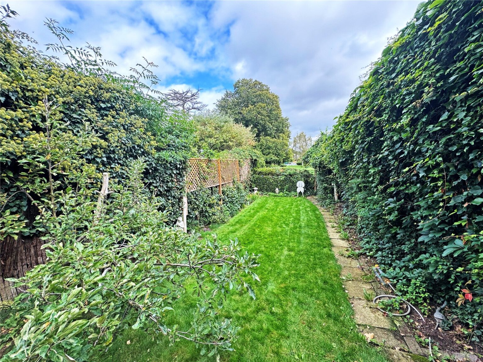 Broom Close, Teddington, TW11 gallery 11