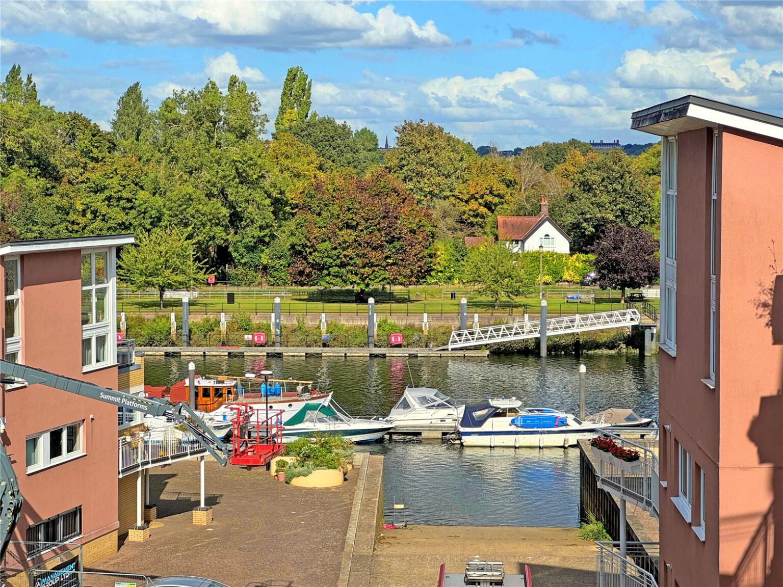 Twickenham Road, Teddington, TW11 gallery 1