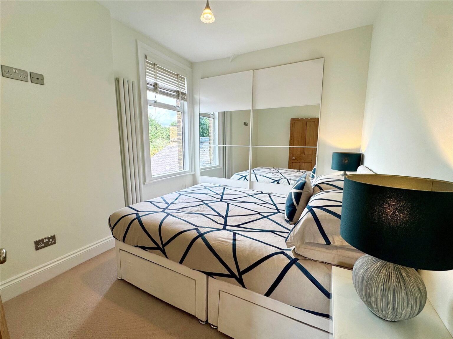 Oxford Road, Teddington, TW11 gallery 5