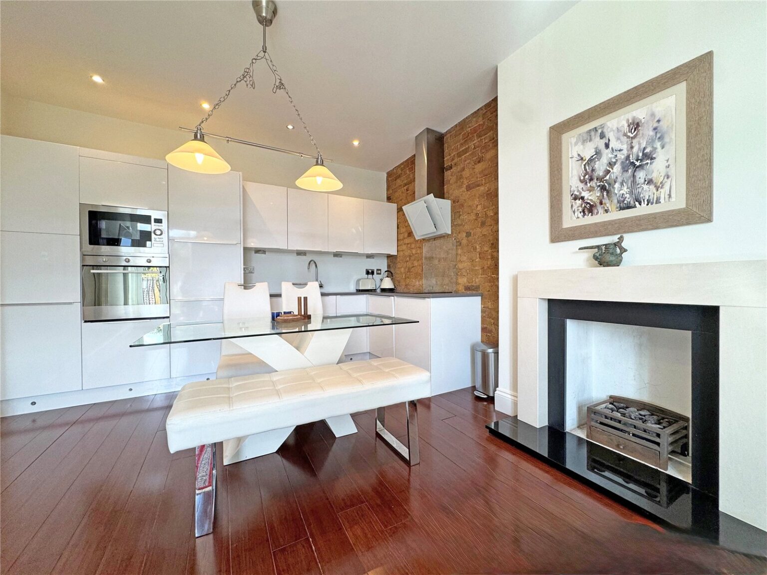 Oxford Road, Teddington, TW11 gallery 2