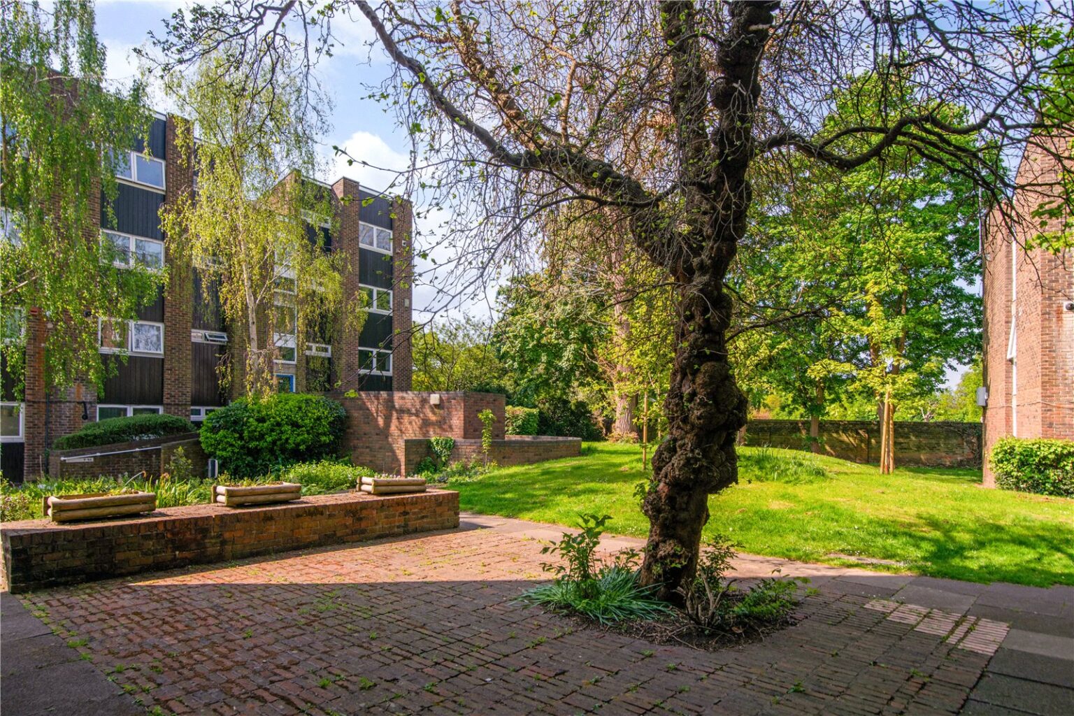 Wellesley Road, Strawberry Hill, TW2 gallery 9