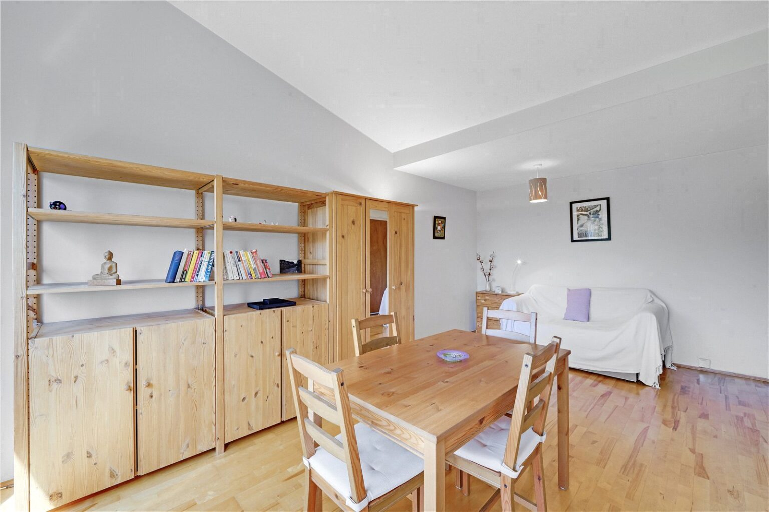 Wellesley Road, Strawberry Hill, TW2 gallery 6