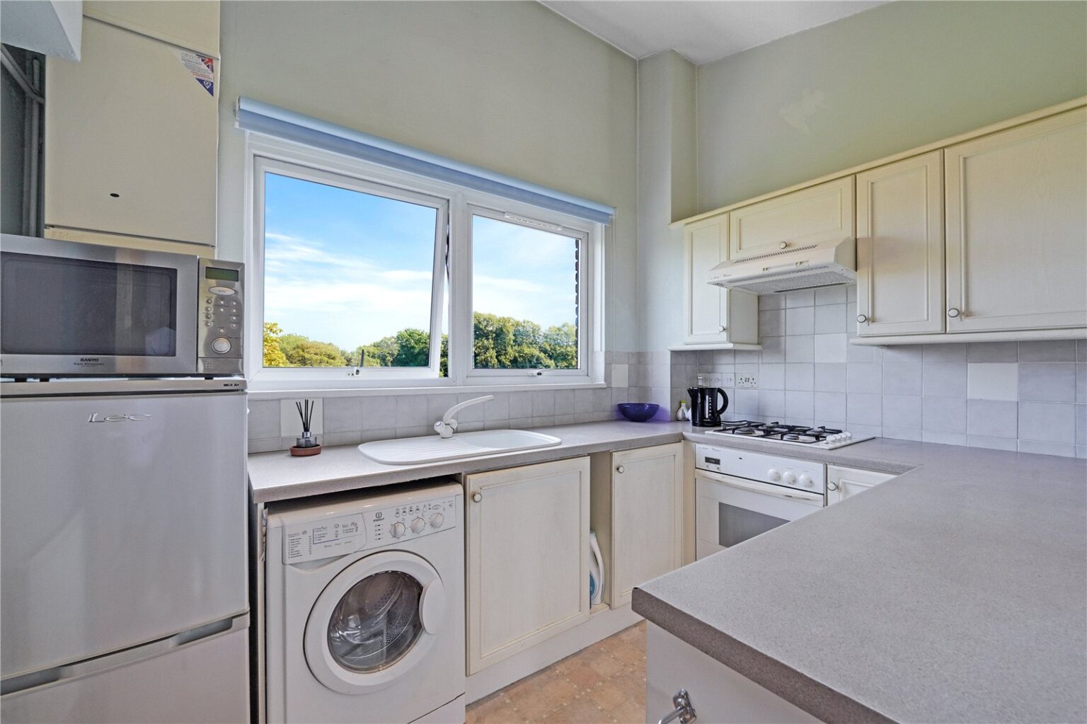 Wellesley Road, Strawberry Hill, TW2 gallery 10