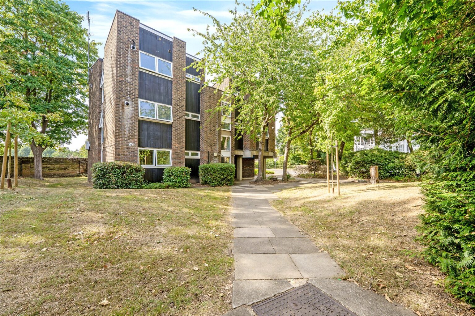 Wellesley Road, Strawberry Hill, TW2 gallery 4