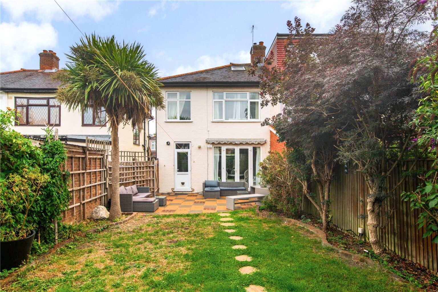 Alton Gardens, Twickenham, TW2 gallery 10