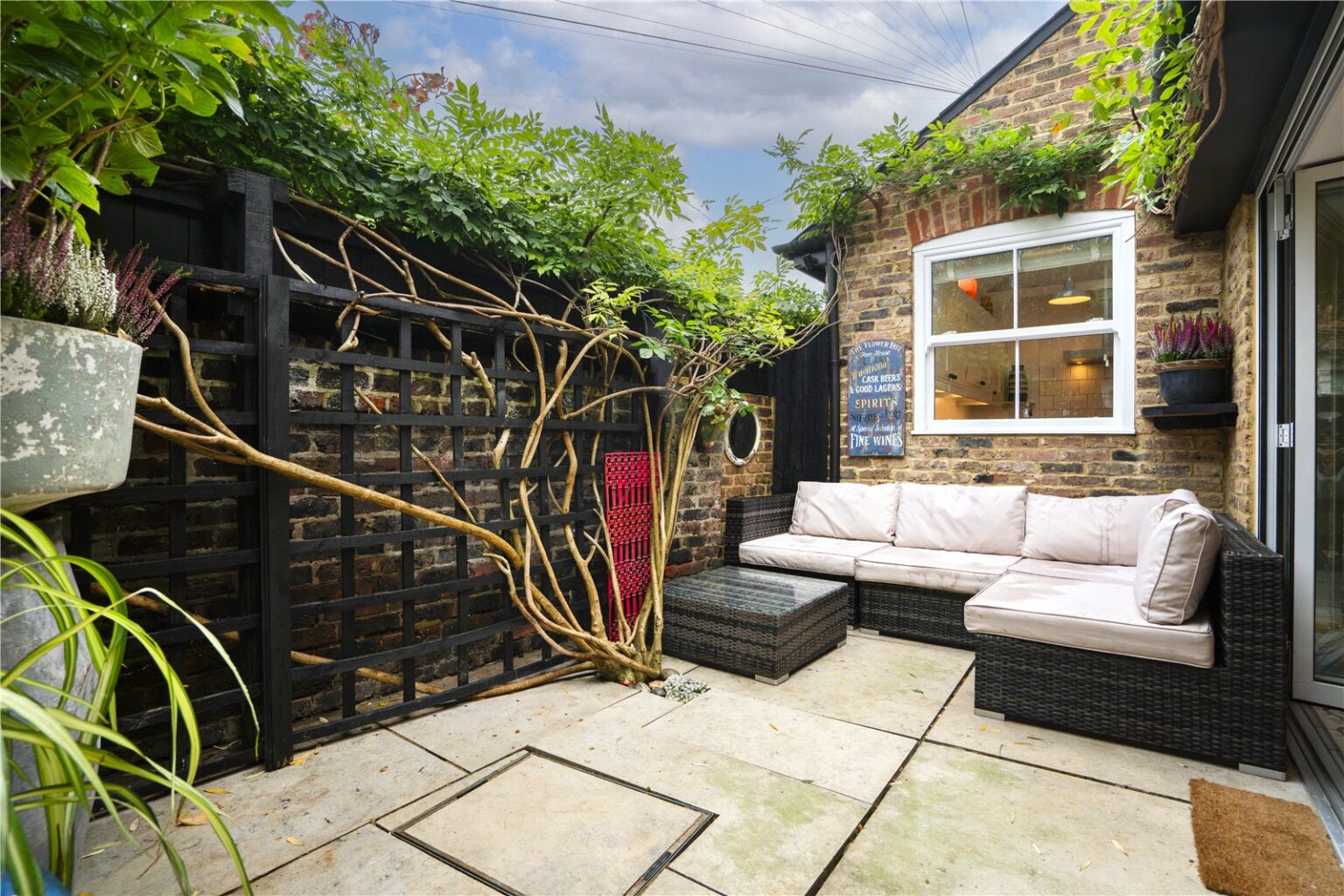 Somerset Road, Kingston upon Thames, KT1 gallery 2