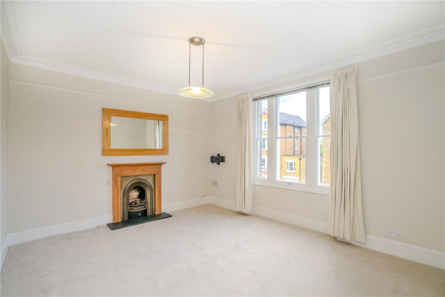 Church Road, Richmond, TW10 gallery 2