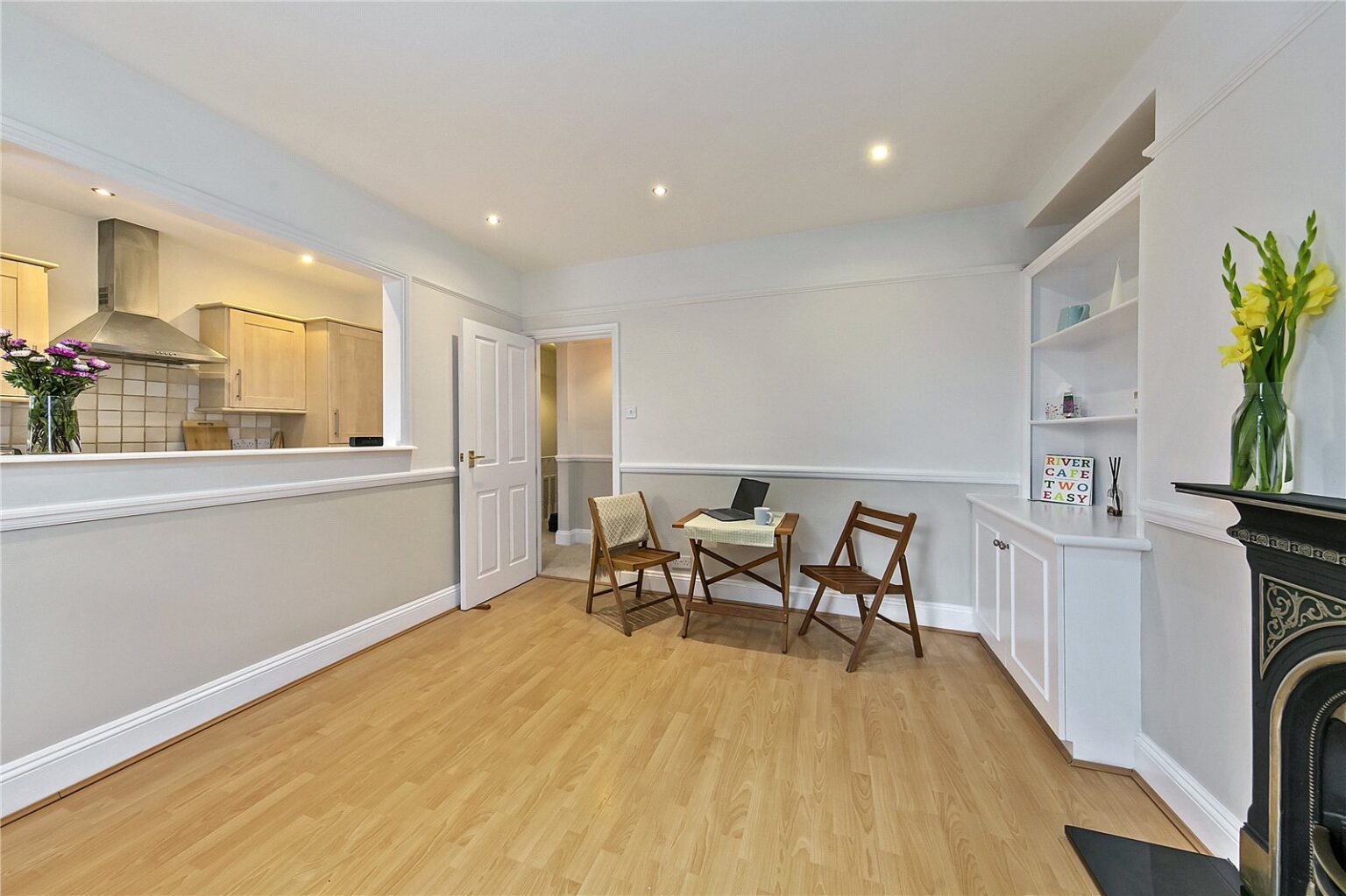 The Green, Twickenham, TW2 gallery 3