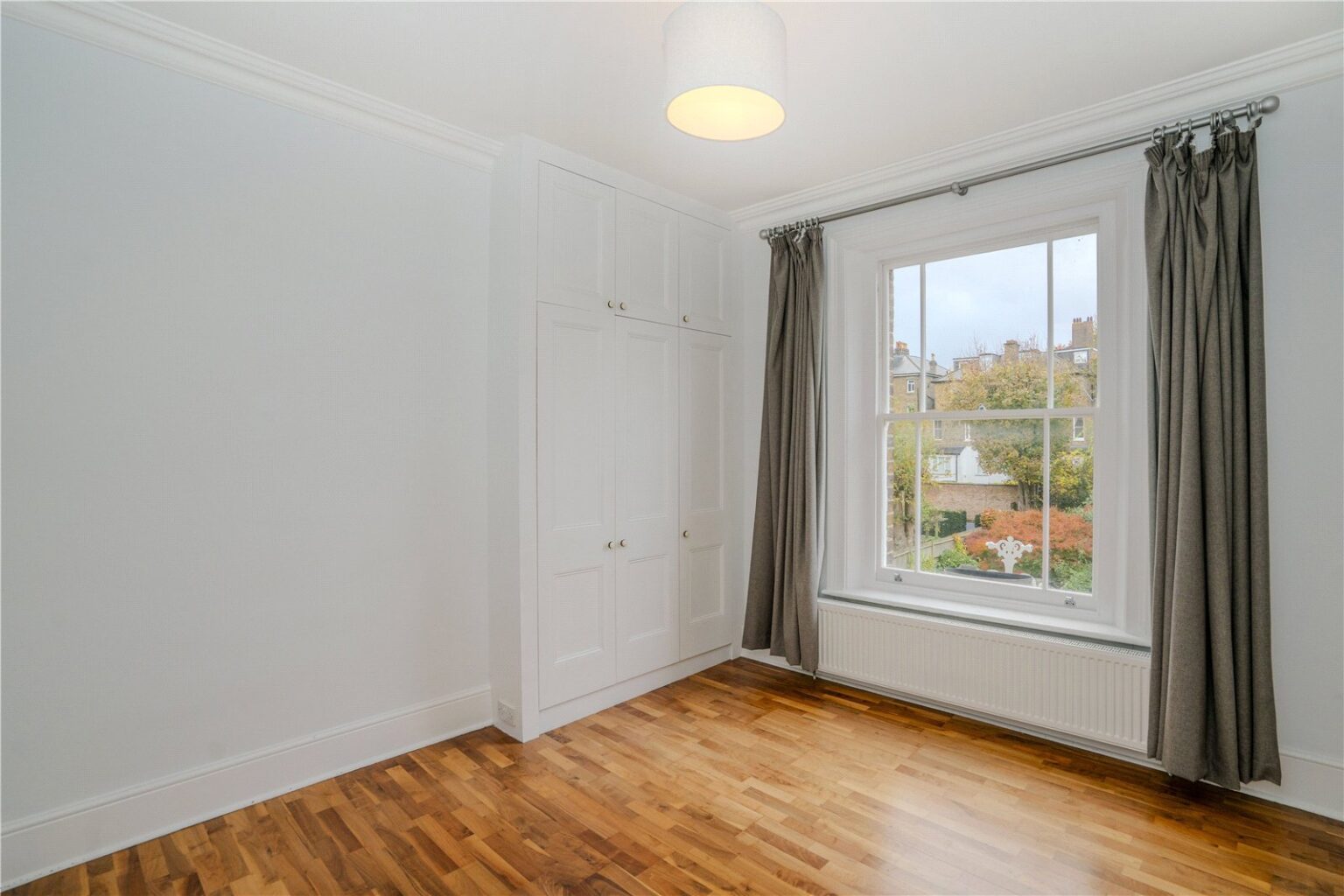 Montague Road, Richmond, TW10 gallery 5