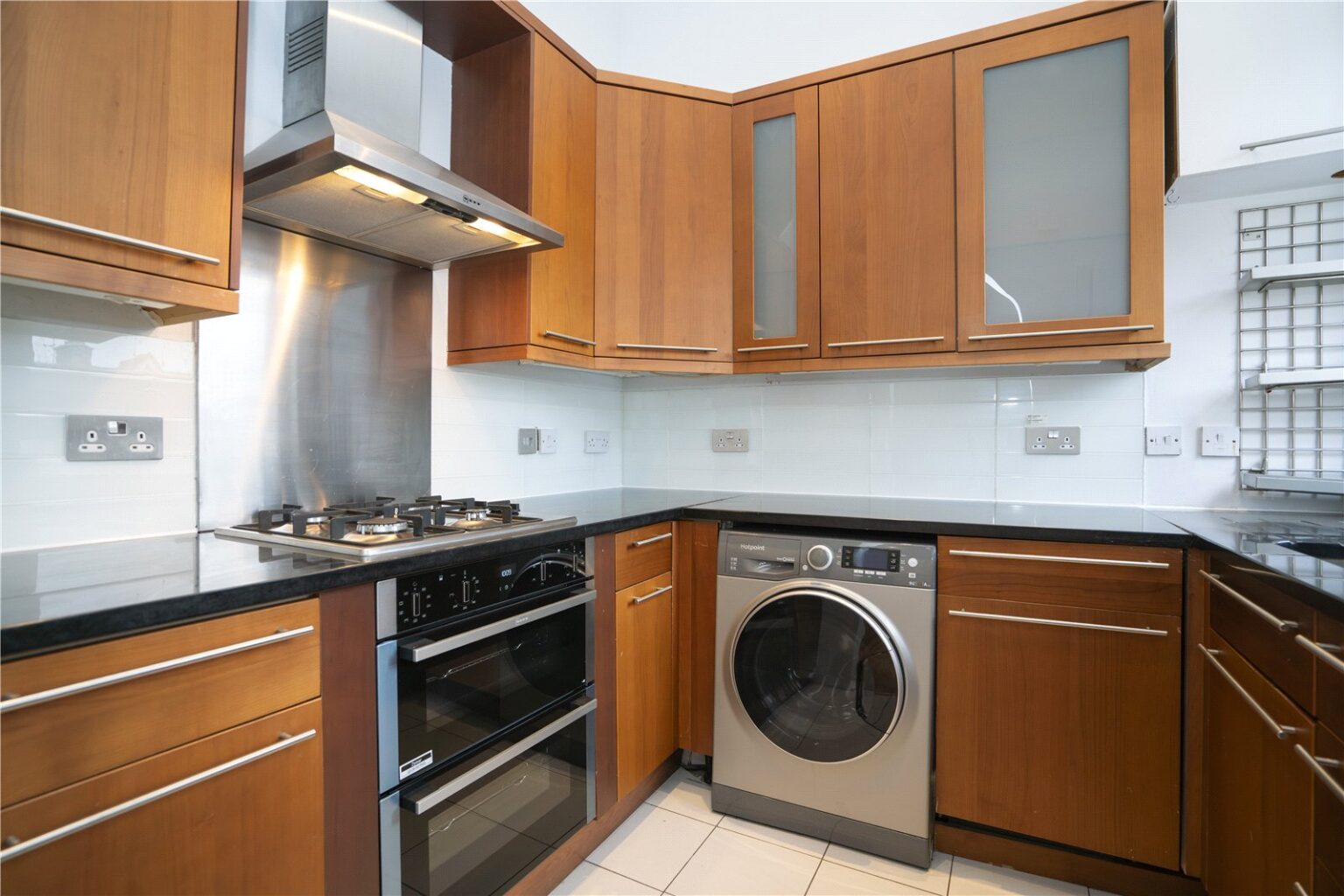 Montague Road, Richmond, TW10 gallery 4