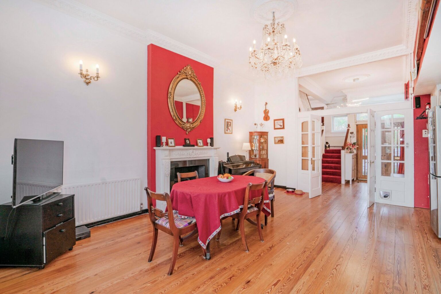 Broom Close, Teddington, TW11 gallery 3