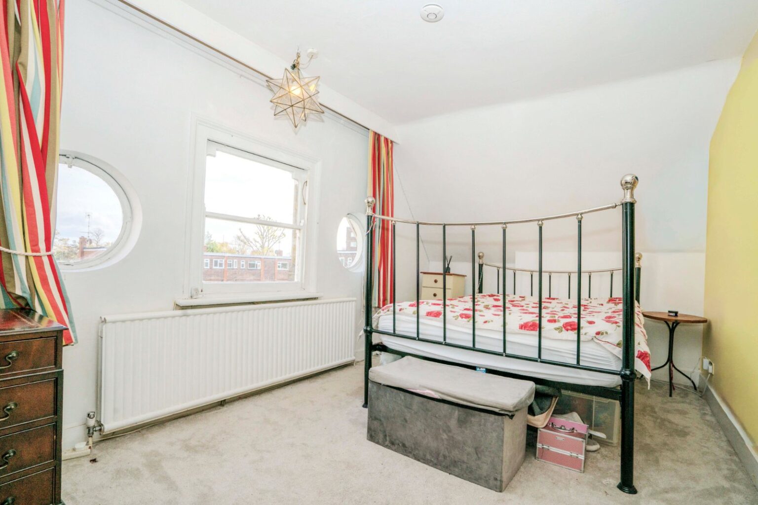 Broom Close, Teddington, TW11 gallery 16