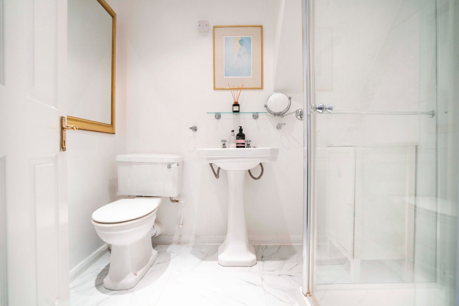 Broom Close, Teddington, TW11 gallery 17