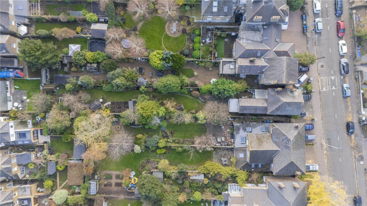 Knights Park, Kingston upon Thames, KT1 gallery 20