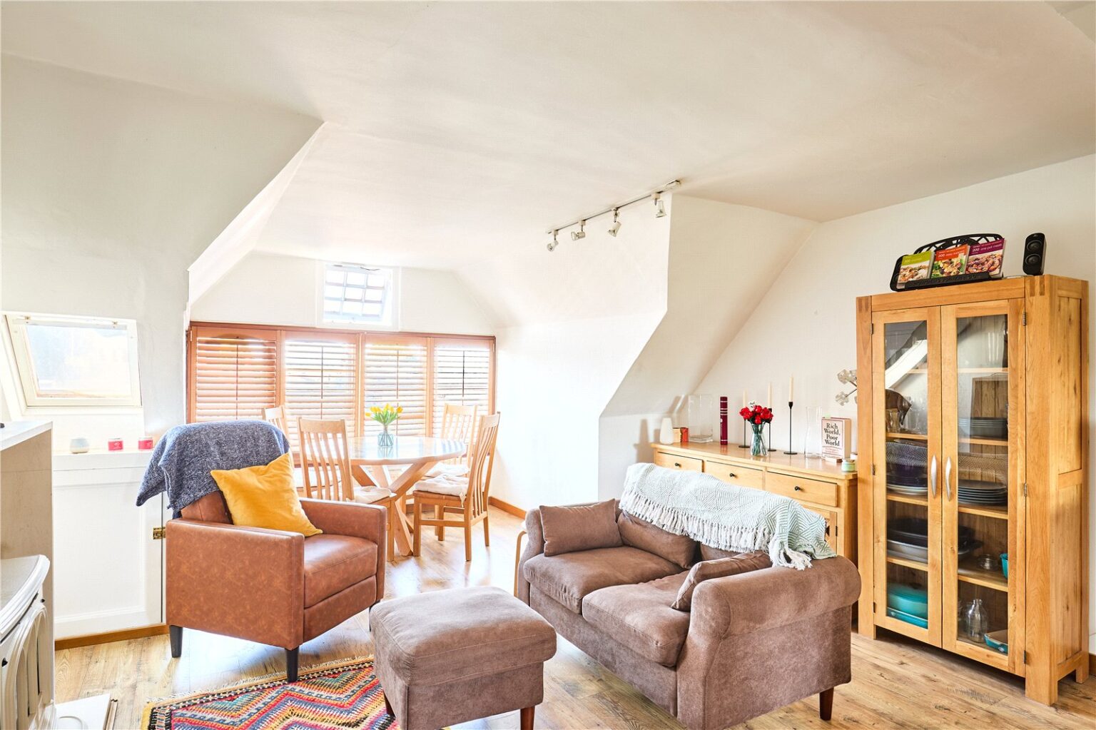 The Hermitage, Richmond, TW10 gallery 3