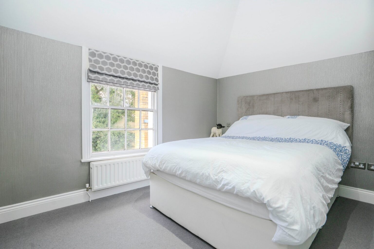 Admiralty Road, Teddington, TW11 gallery 6