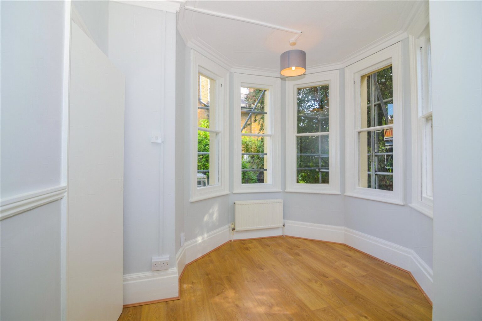 Hampton Road, Twickenham, TW2 gallery 5