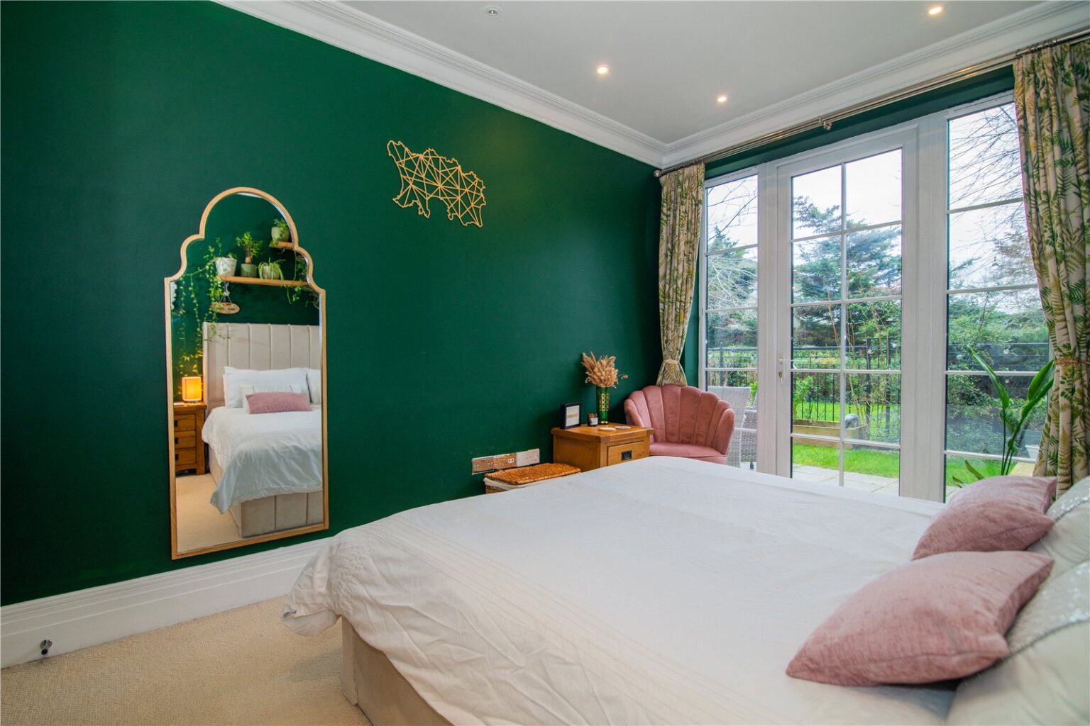 Whitcome Mews, Richmond, TW9 gallery 7