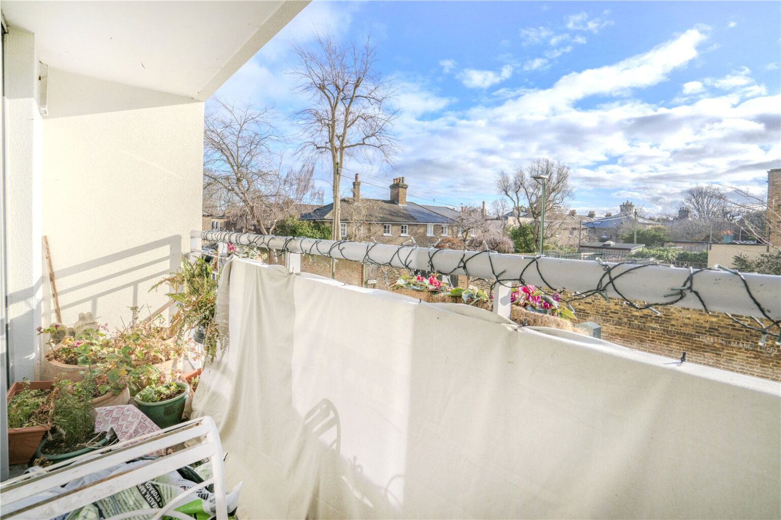 Vineyard Path, London, SW14 gallery 6