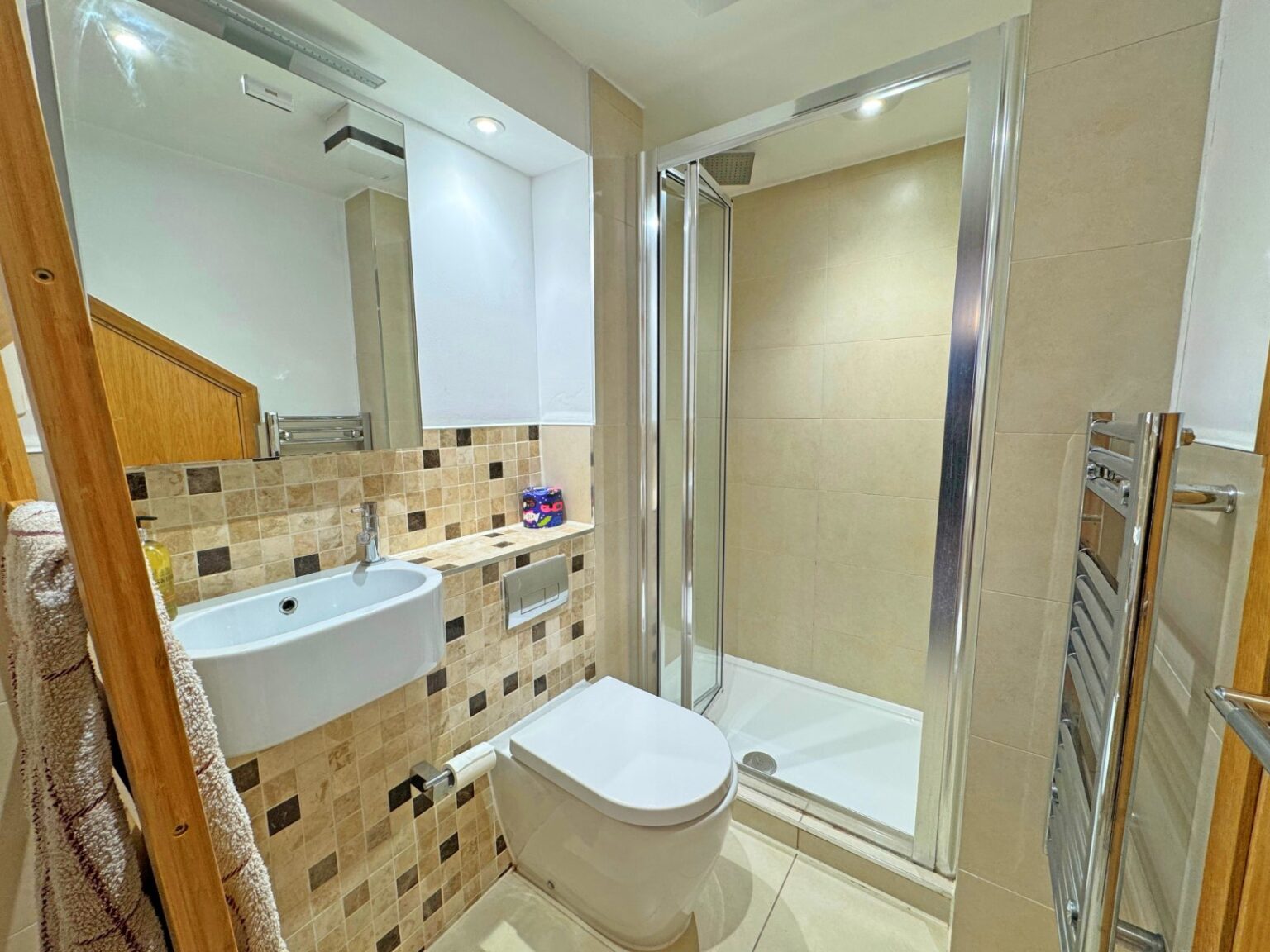 Rivermead Close, Teddington, TW11 gallery 5