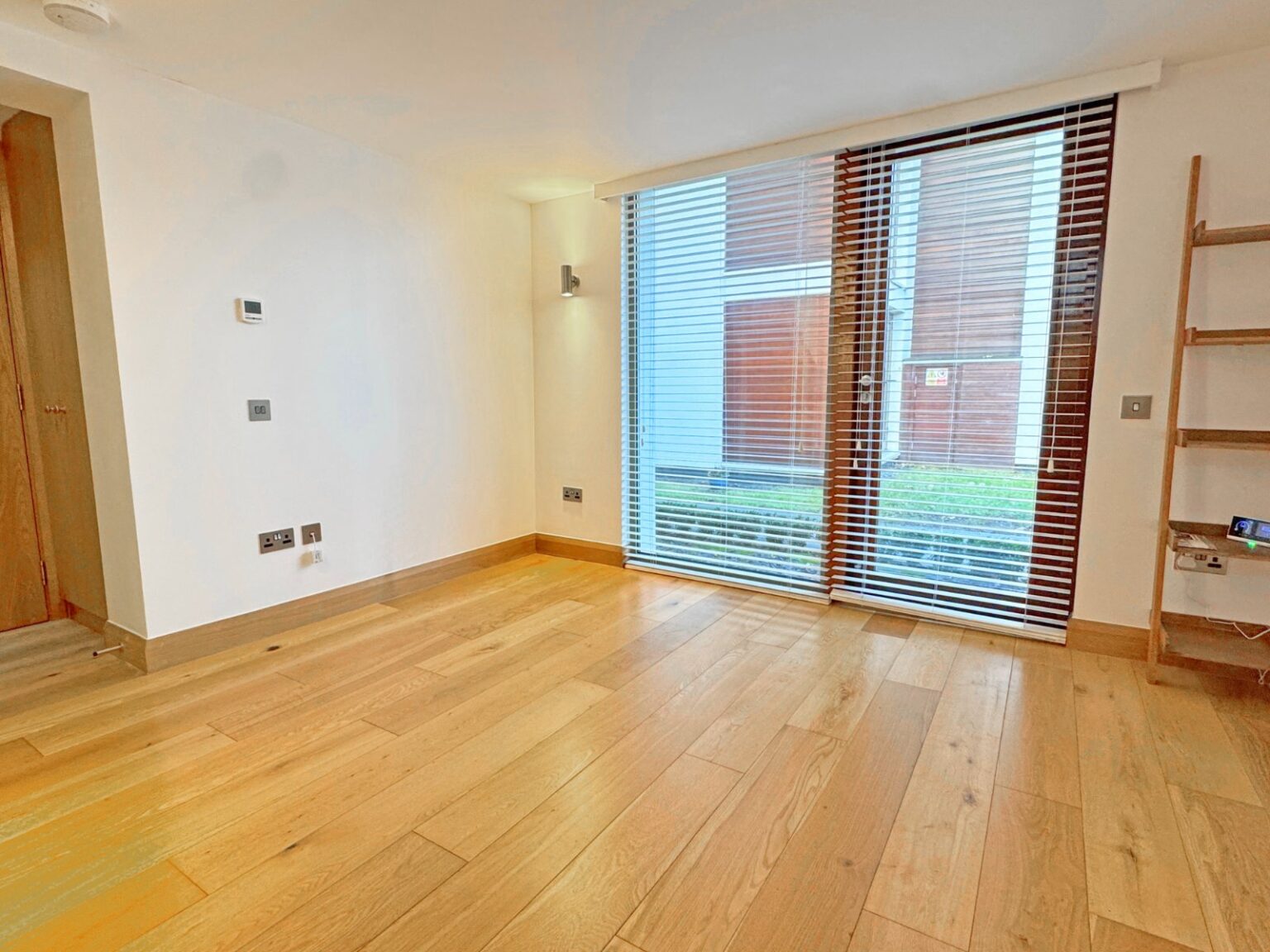 Rivermead Close, Teddington, TW11 gallery 2