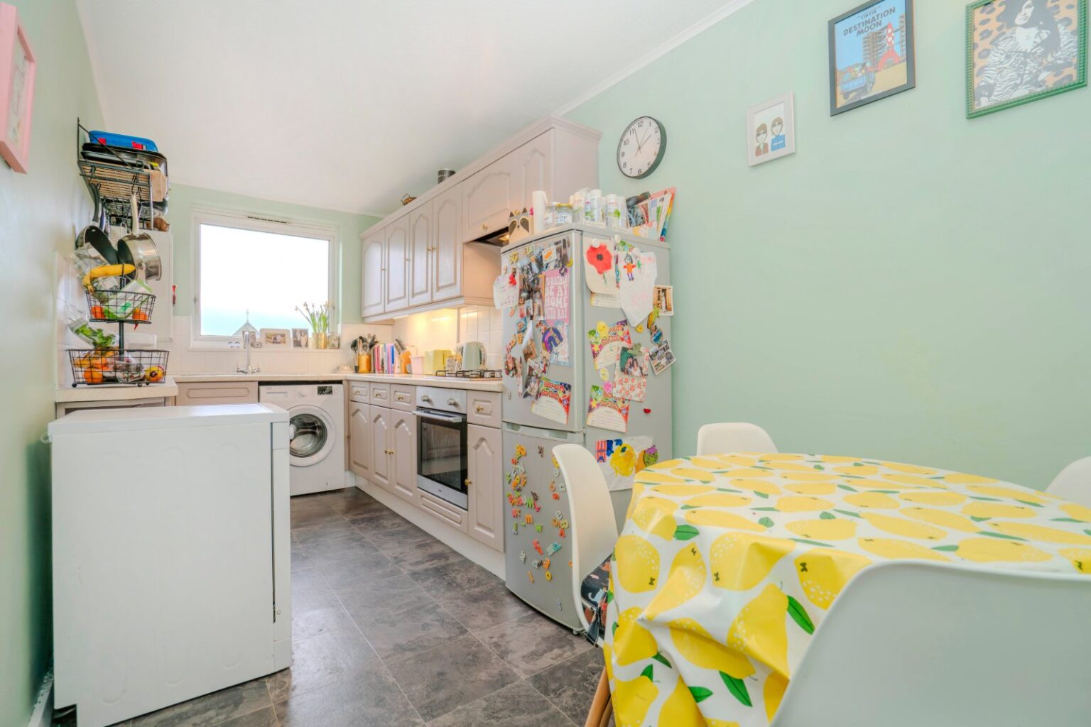 Down Road, Teddington, TW11 gallery 8