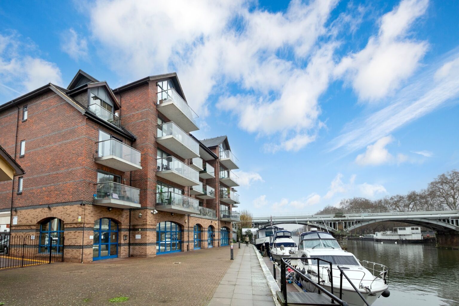 Becketts Place, Hampton Wick, KT1 gallery 11