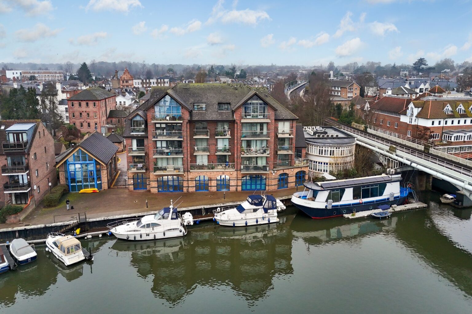 Becketts Place, Hampton Wick, KT1 gallery 1