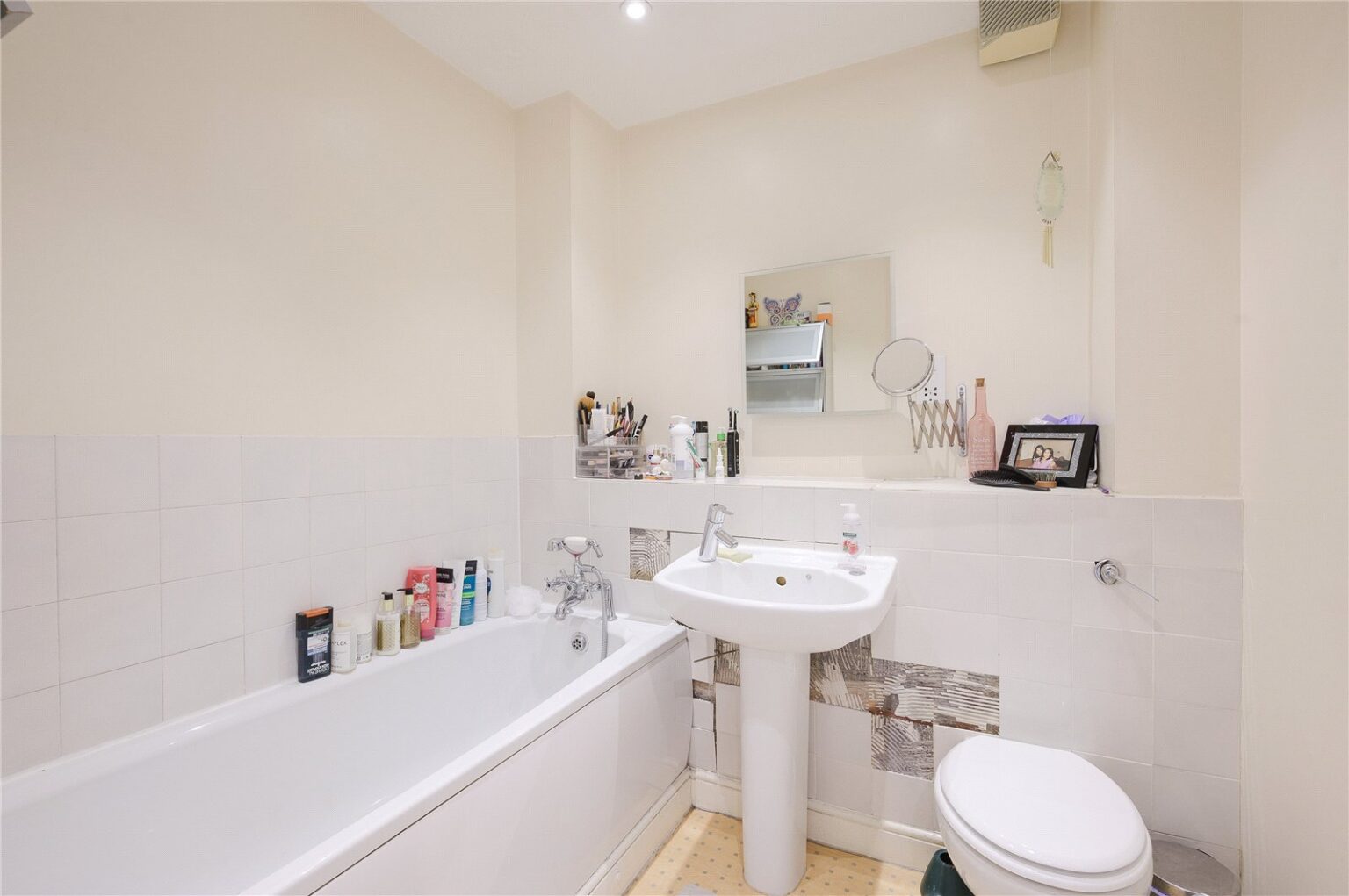 Winery Lane, Kingston upon Thames, KT1 gallery 6