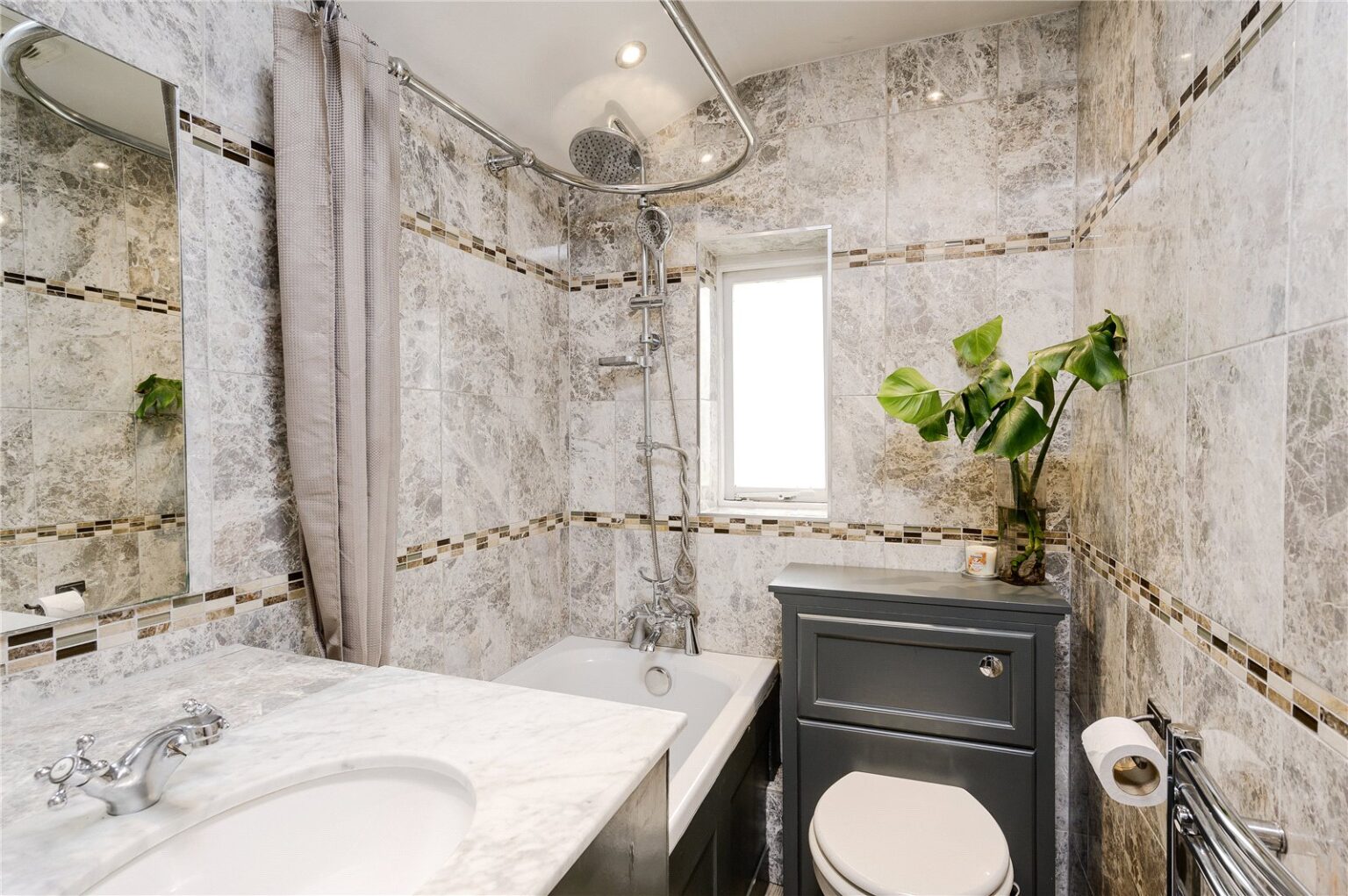 Oaklea Passage, Kingston upon Thames, KT1 gallery 7