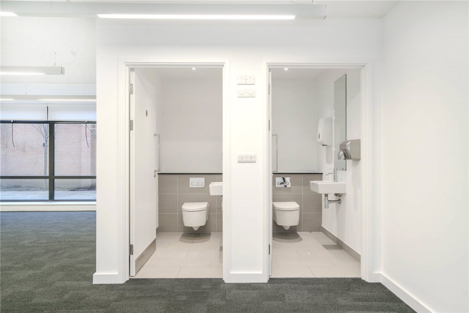 Sandycombe Road, Richmond, TW9 gallery 7