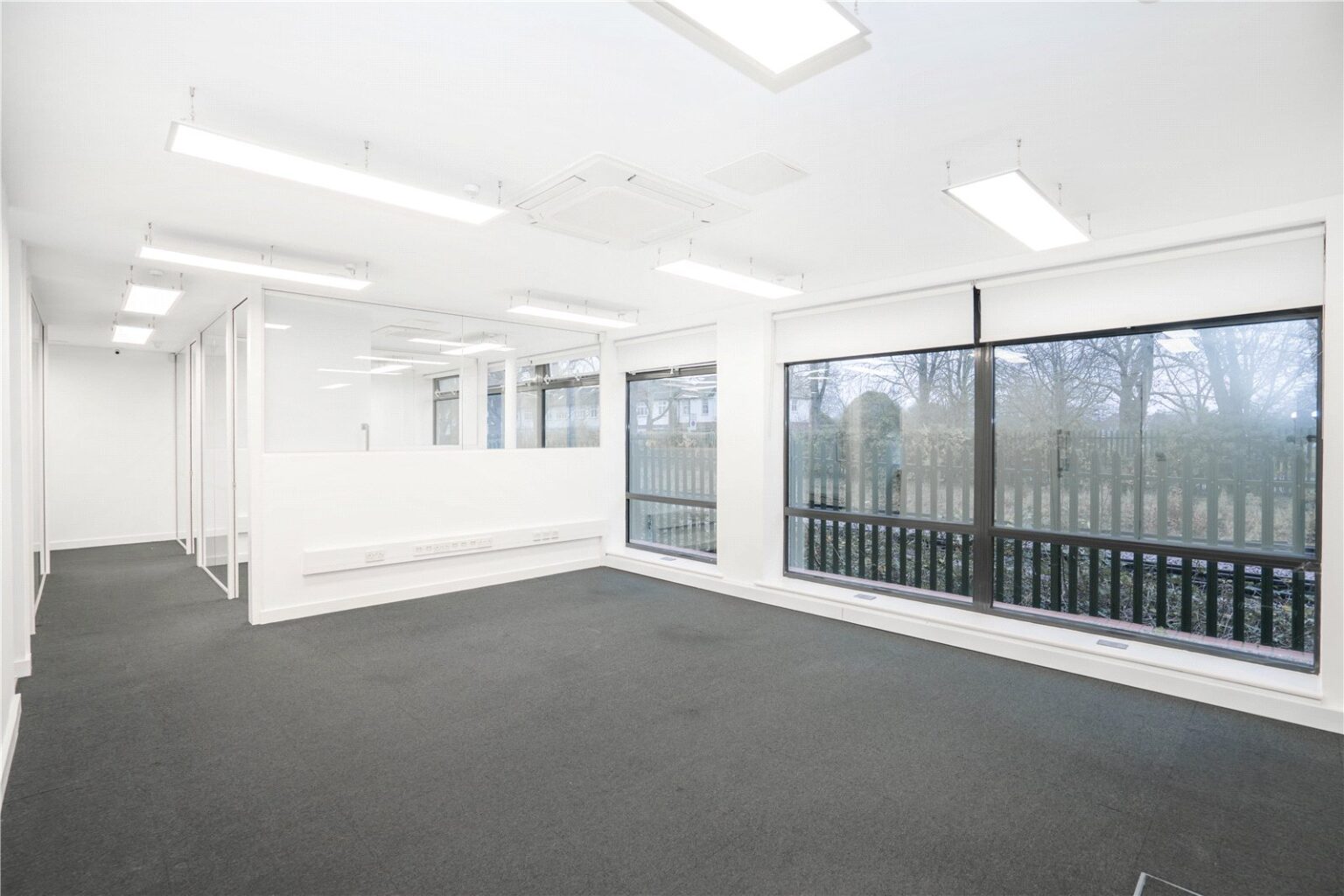 Sandycombe Road, Richmond, TW9 gallery 2