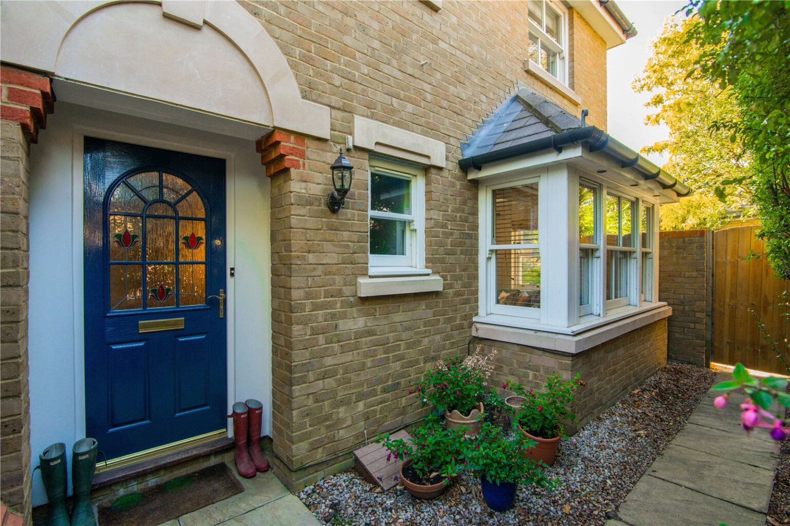 Admiralty Way, Teddington, TW11 gallery 1