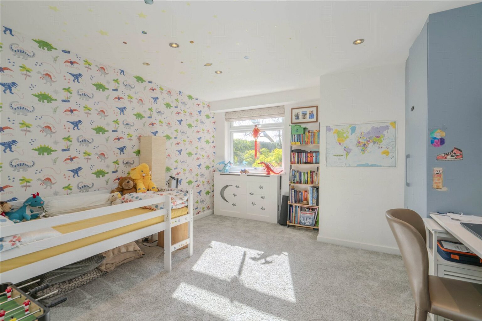 Courtlands, Sheen Road, TW10 gallery 12