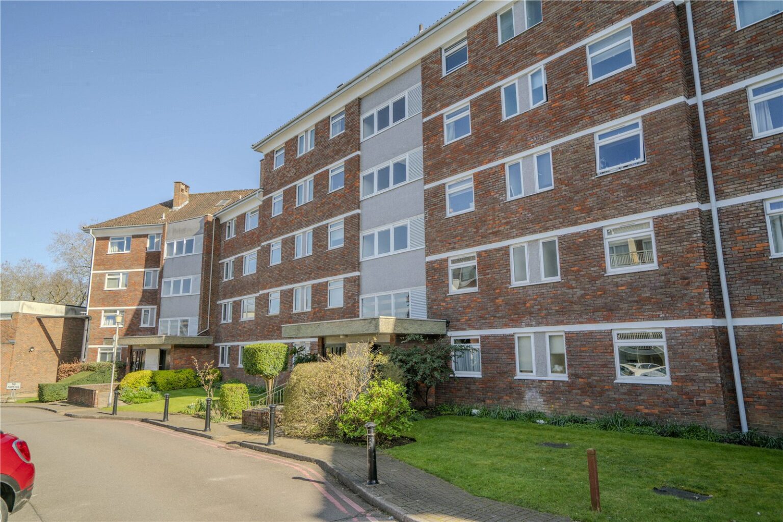 Courtlands, Sheen Road, TW10 gallery 22