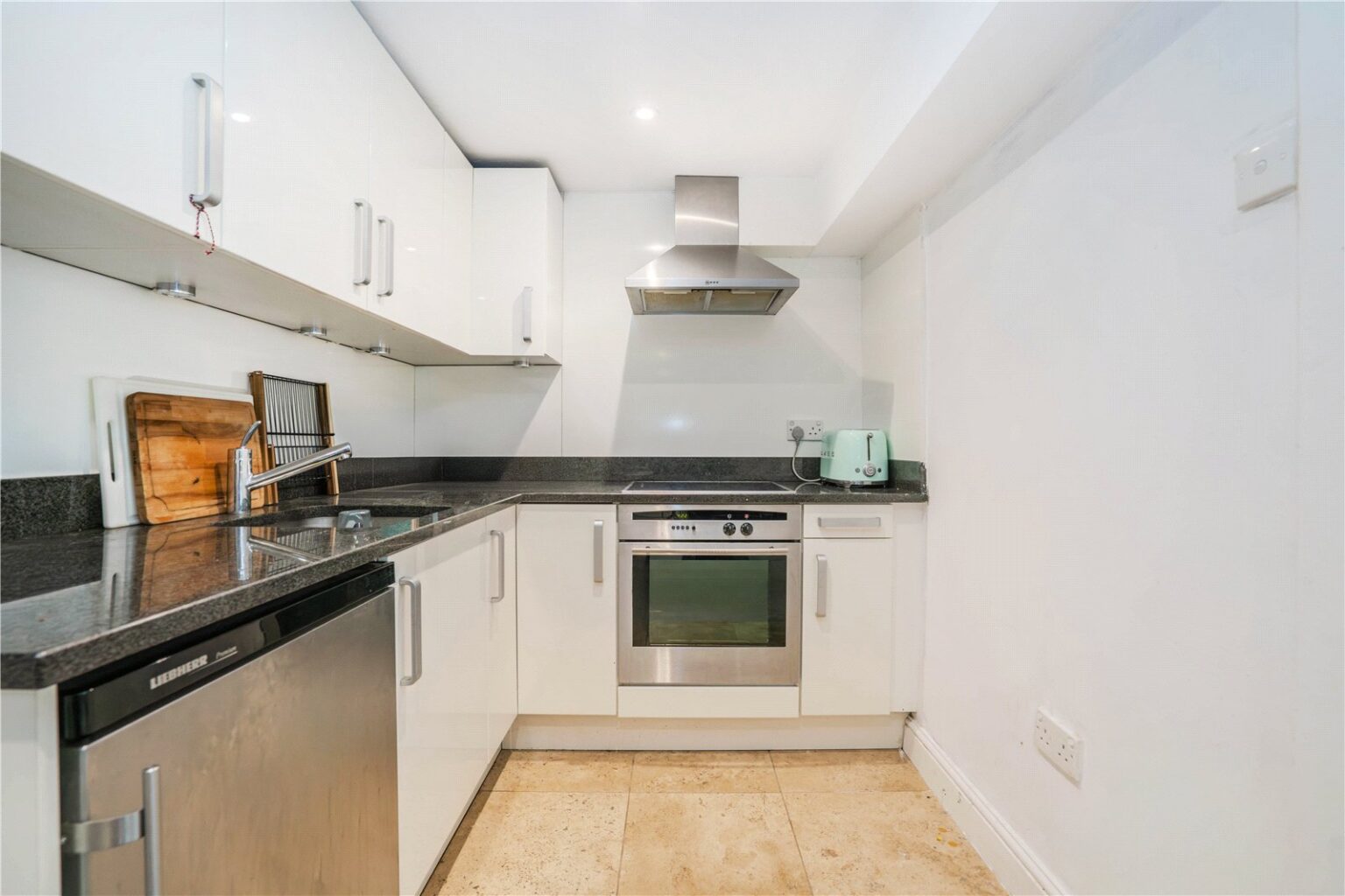 Little Green, Richmond, TW9 gallery 17