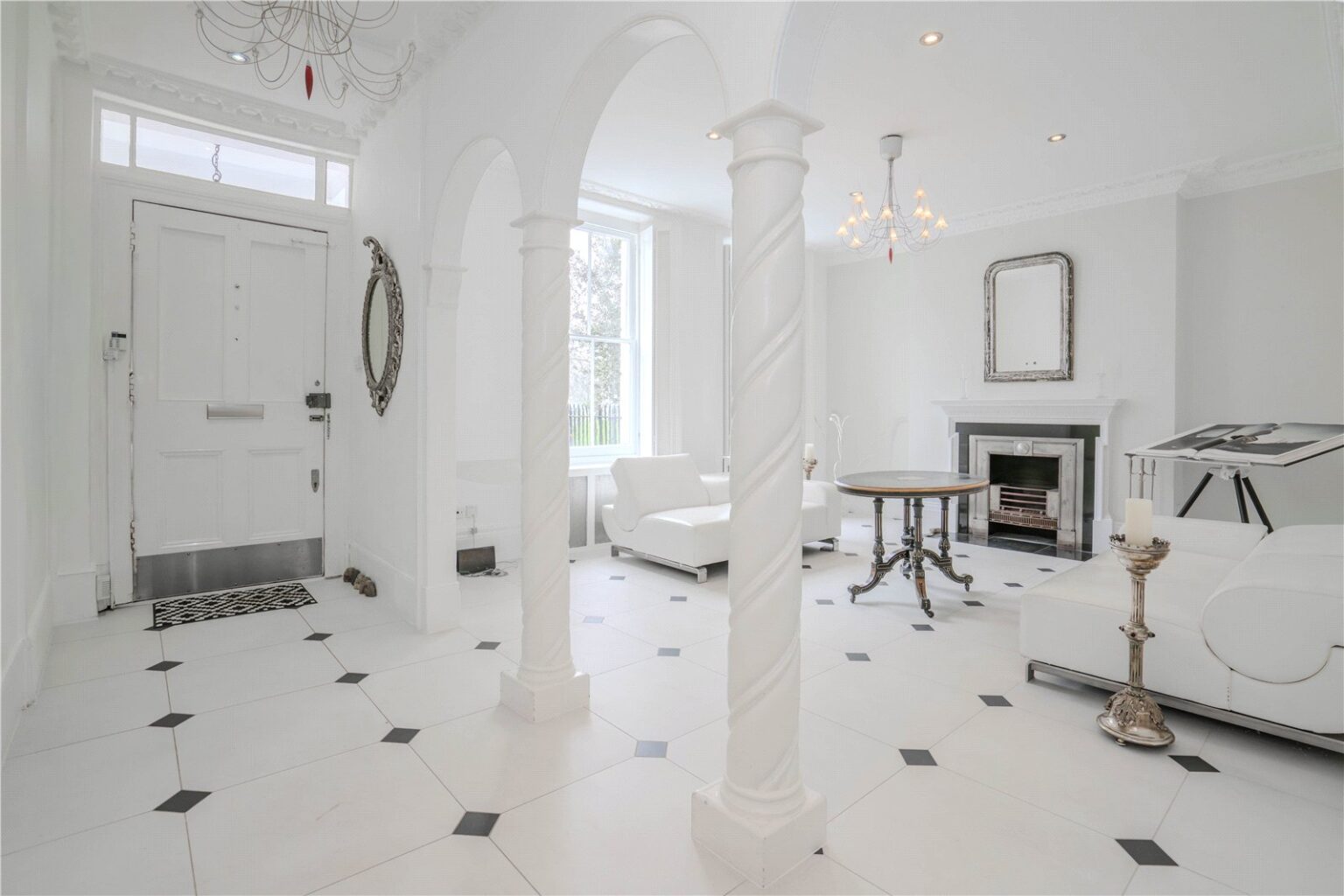 Little Green, Richmond, TW9 gallery 2