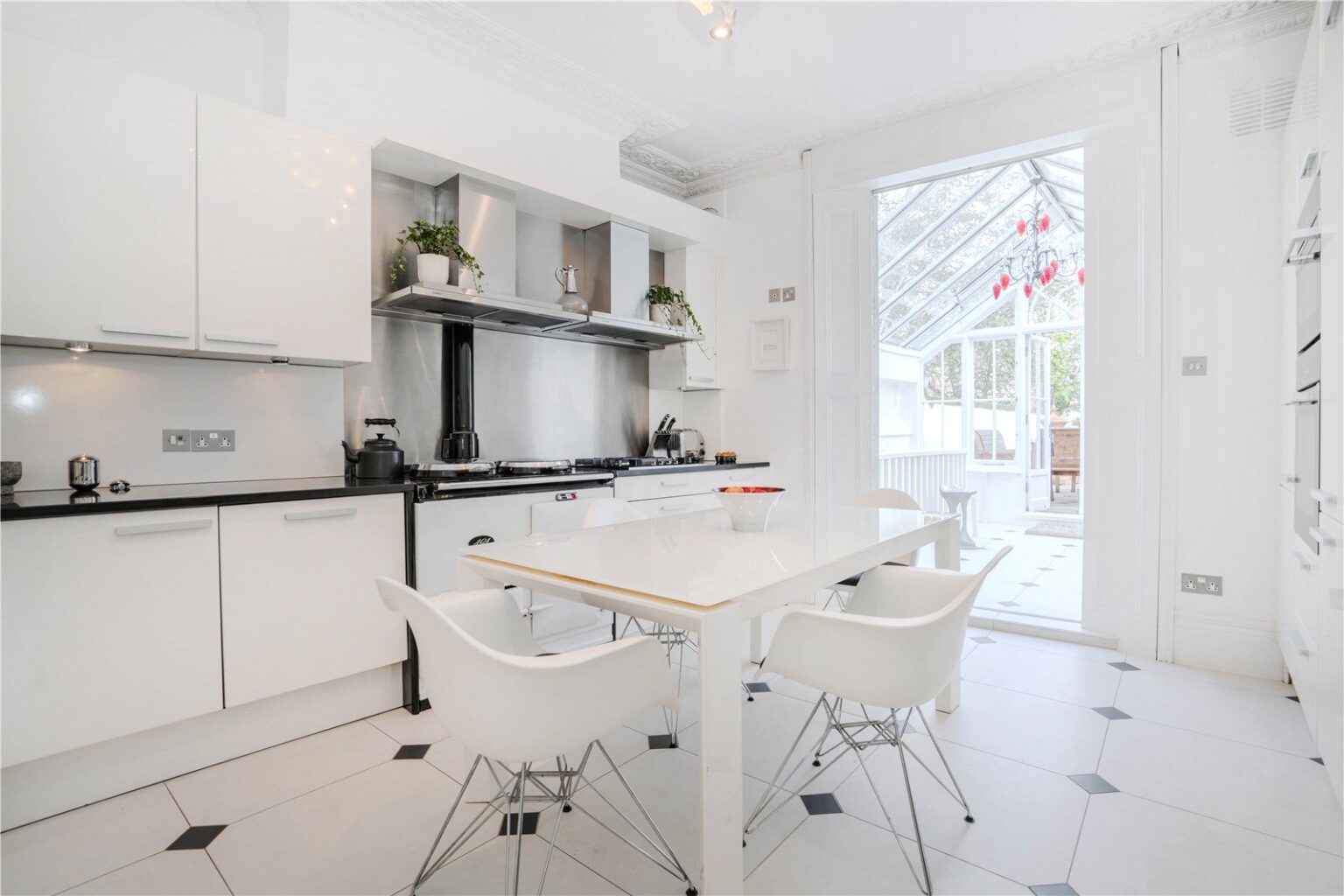 Little Green, Richmond, TW9 gallery 8