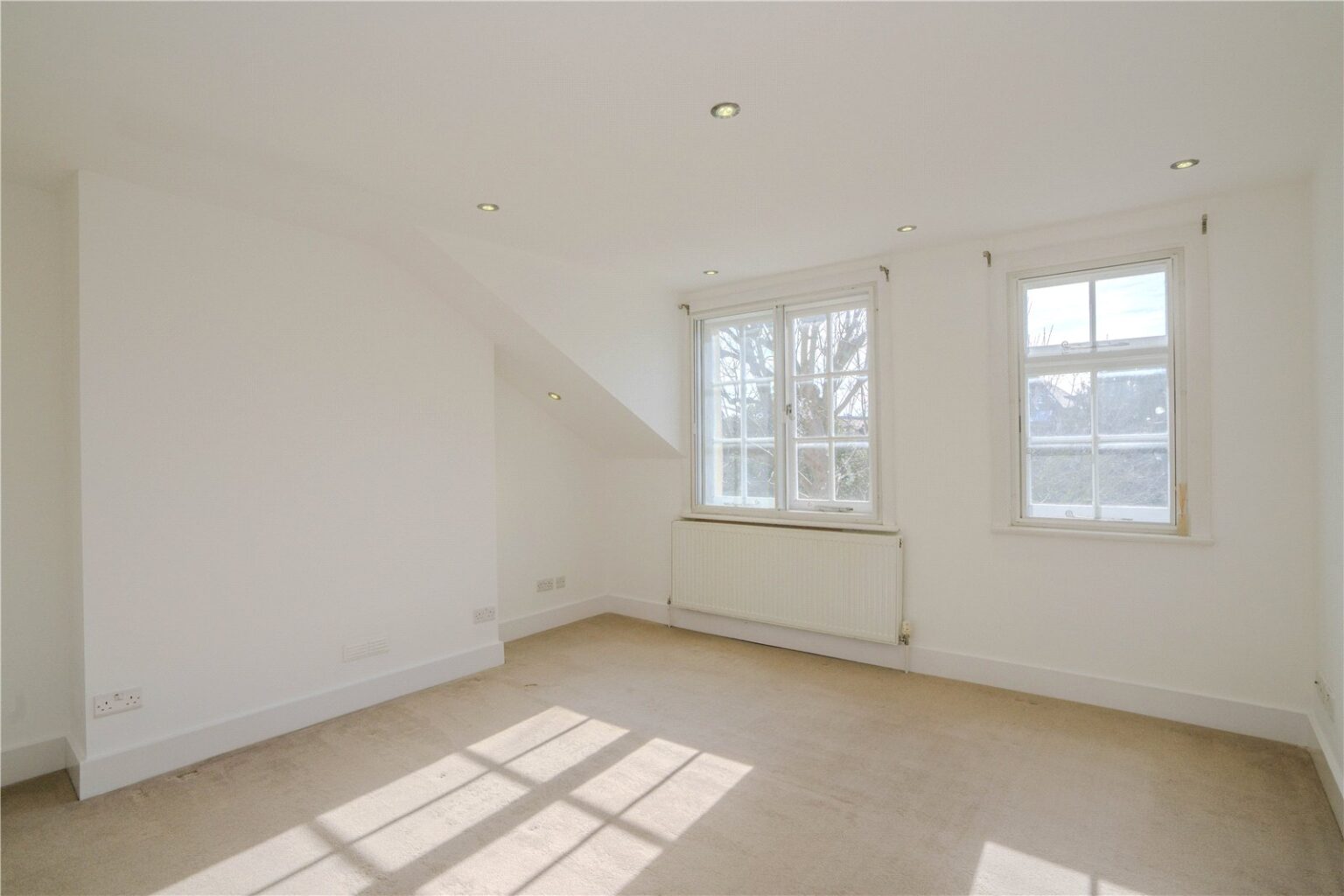 Kings Road, Richmond, TW10 gallery 5