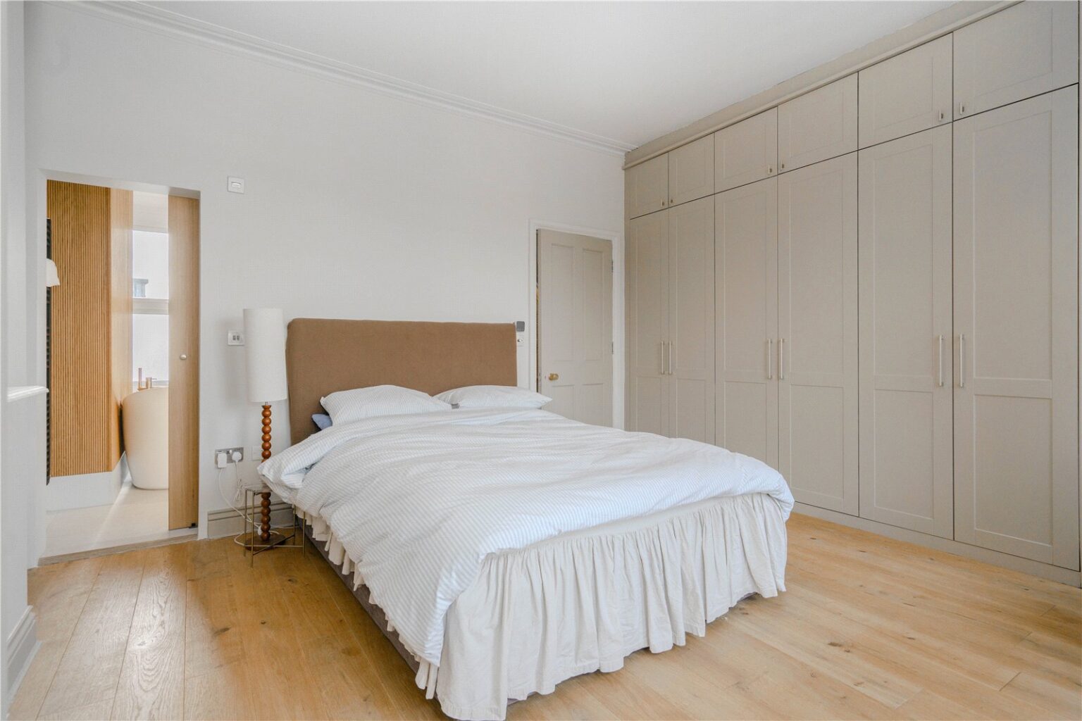 Beaumont Avenue, Richmond, TW9 gallery 11