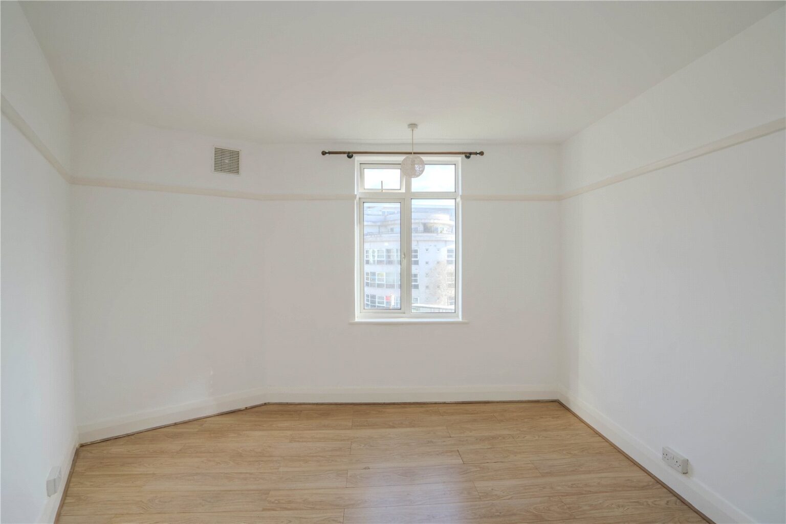 London Road, Kingston upon Thames, KT2 gallery 4