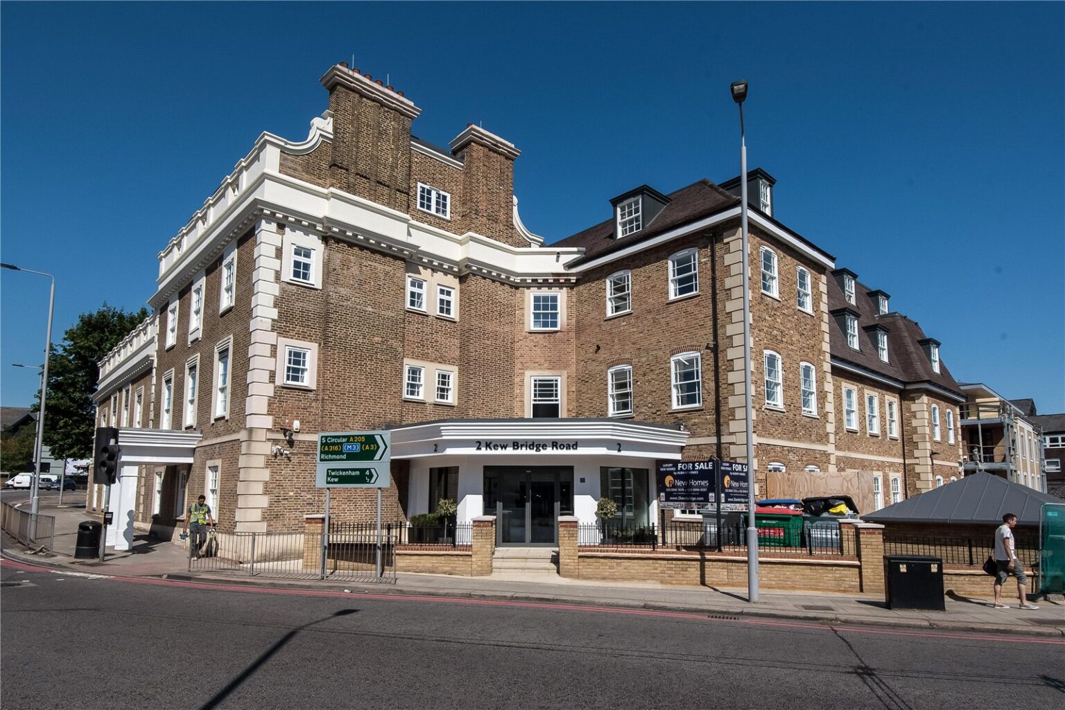 Kew Bridge Road, Brentford, TW8 gallery 2