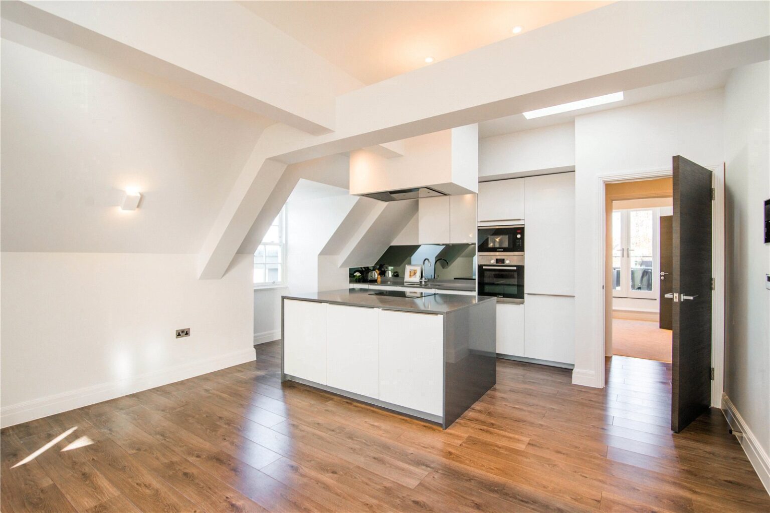 Kew Bridge Road, Brentford, TW8 gallery 8