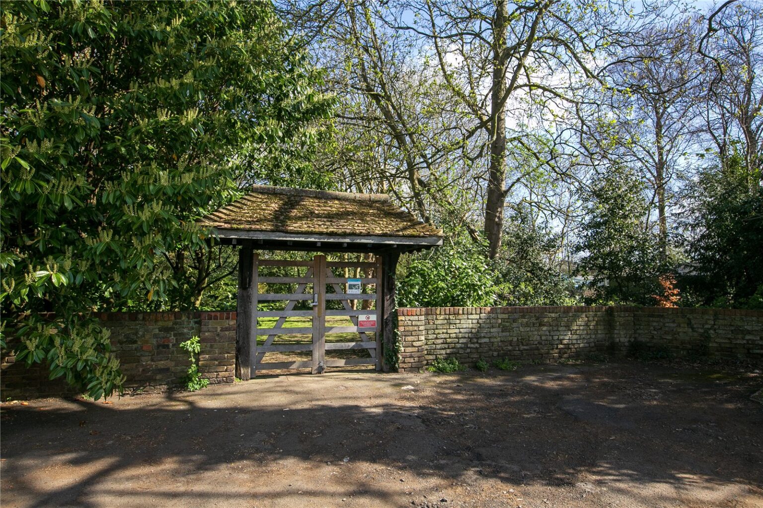 Trowlock Avenue, Teddington, TW11 gallery 24